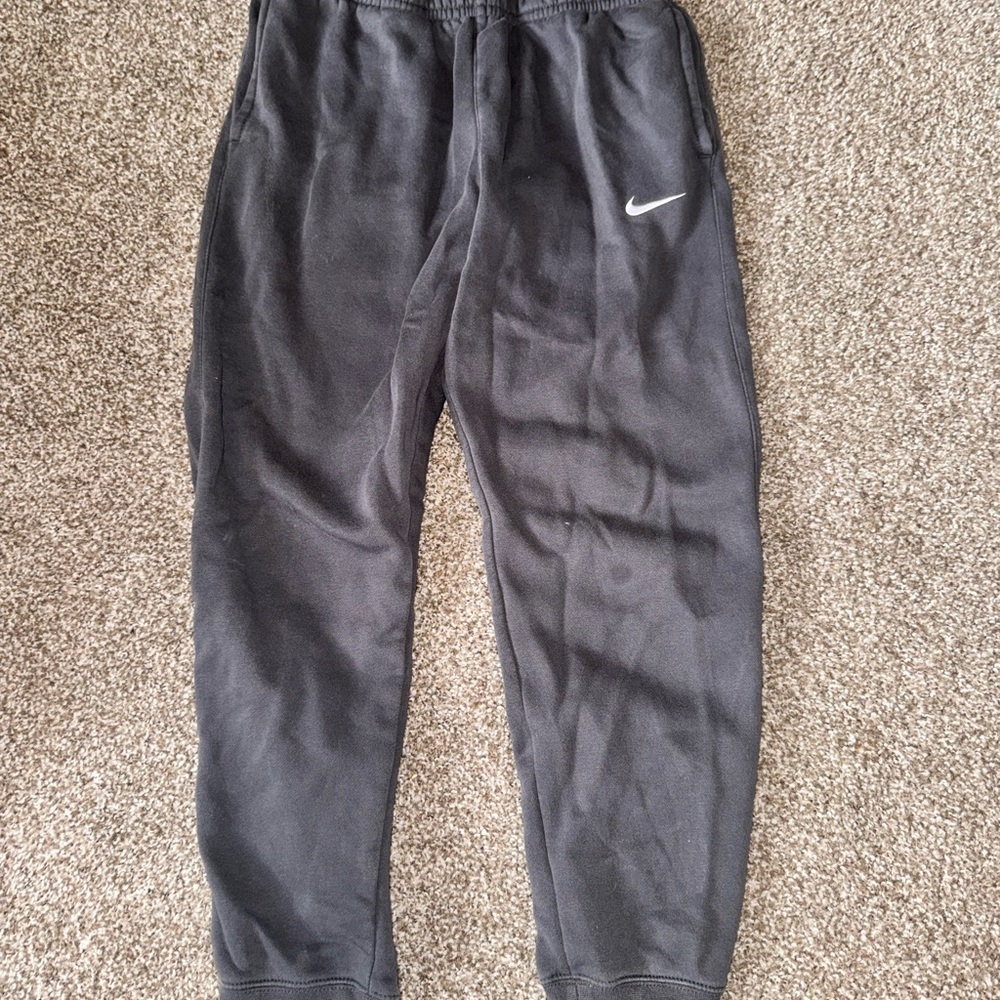 Nike Great Charcoal Sweatpants